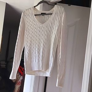 Cable Vneck sweater